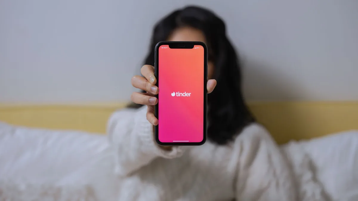 'Afficher mon profil sur tinder : explications et repères'